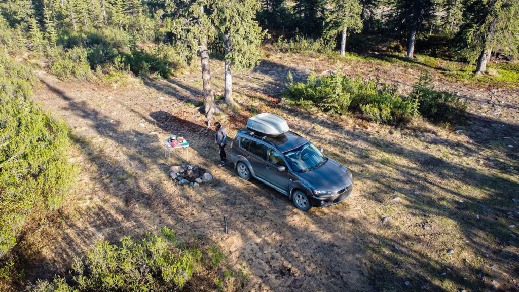 Overland, camping sauvage en pleine nature