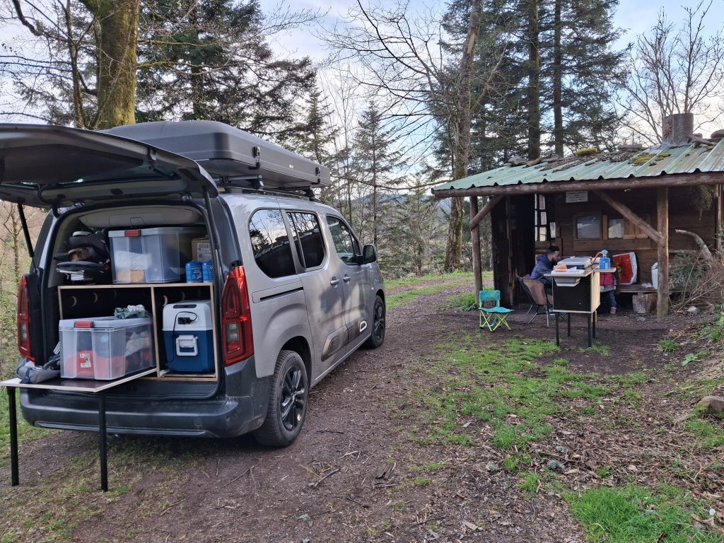 intérieur coffre berlingo aménagé