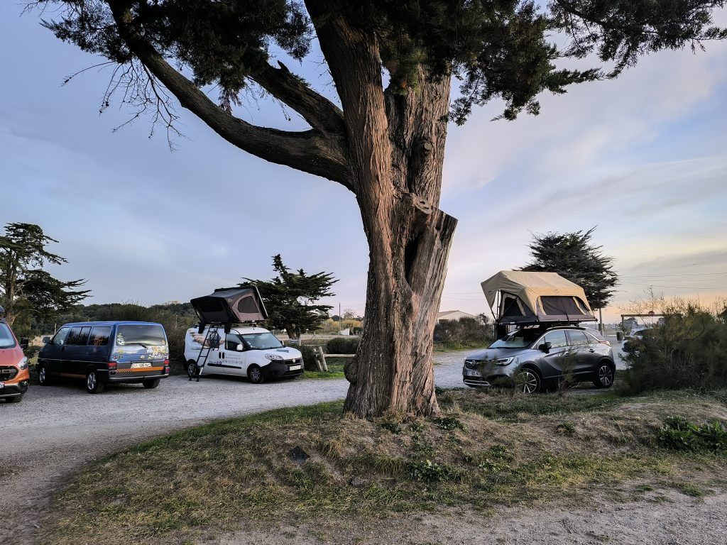 Sécurité en tente de toit, bivouac